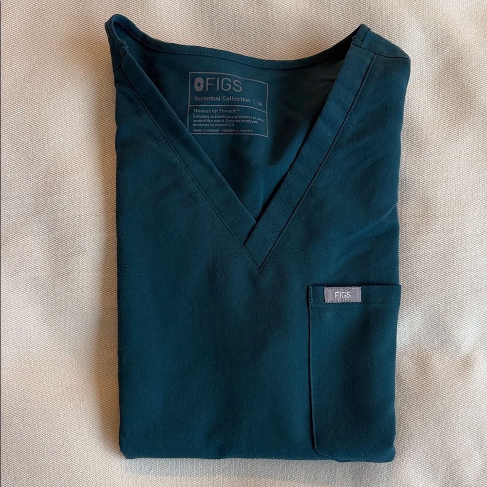 Figs Slim Catarina Scrub Top - Size M - Caribbean Blue